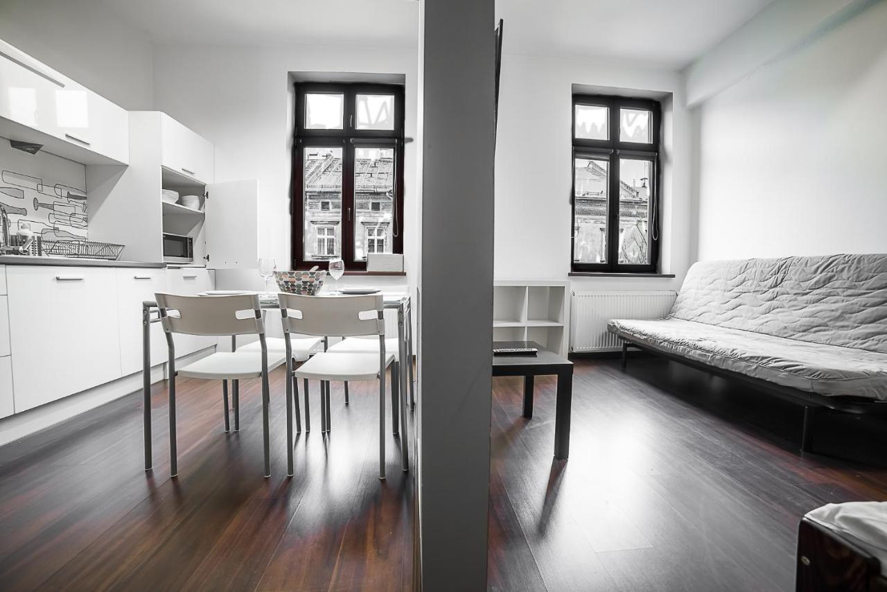 Lost In Krakow Mostowa Apartment Exterior photo